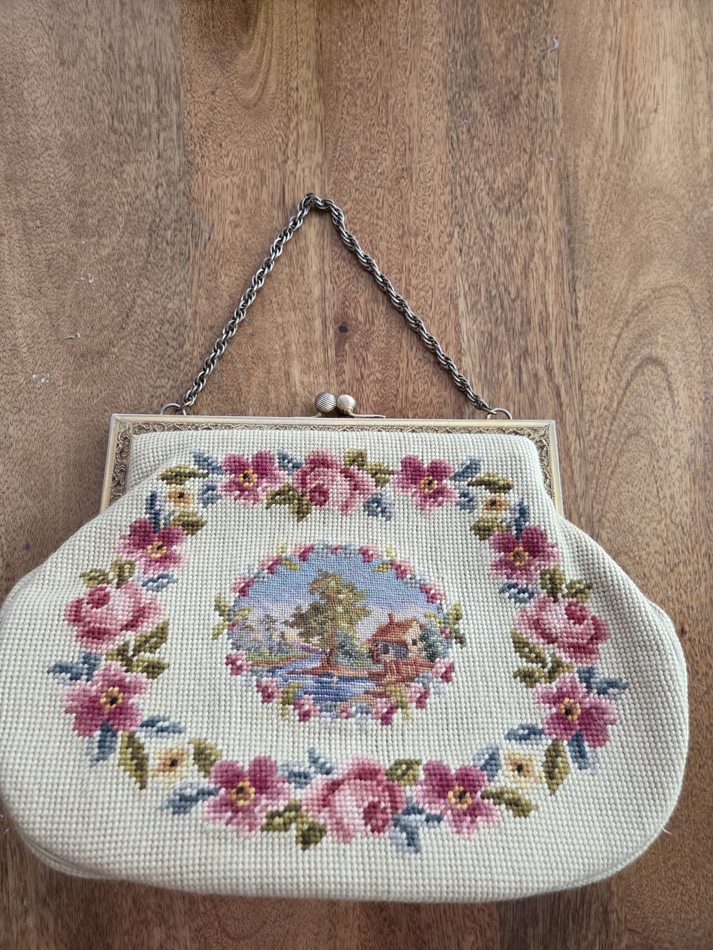 Vintage Floral Embroidered Cream Handbag with Pink Accents